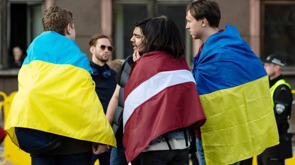 В Латвии призвали больше пить, чтобы поддерживать Украину