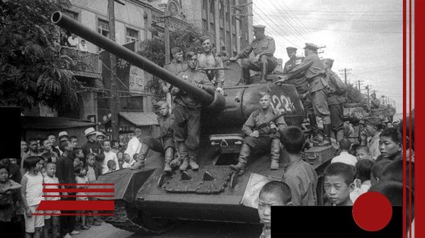 Советские танки в городе Далянь (Дальний). Август 1945 года