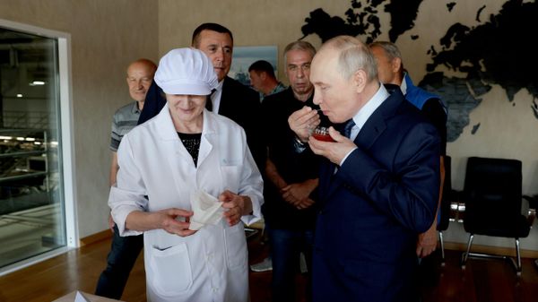 Рабочая поездка президента Владимира Путина в Сахалинскую область Рабочая поездка президента Владимира Путина в Сахалинскую область