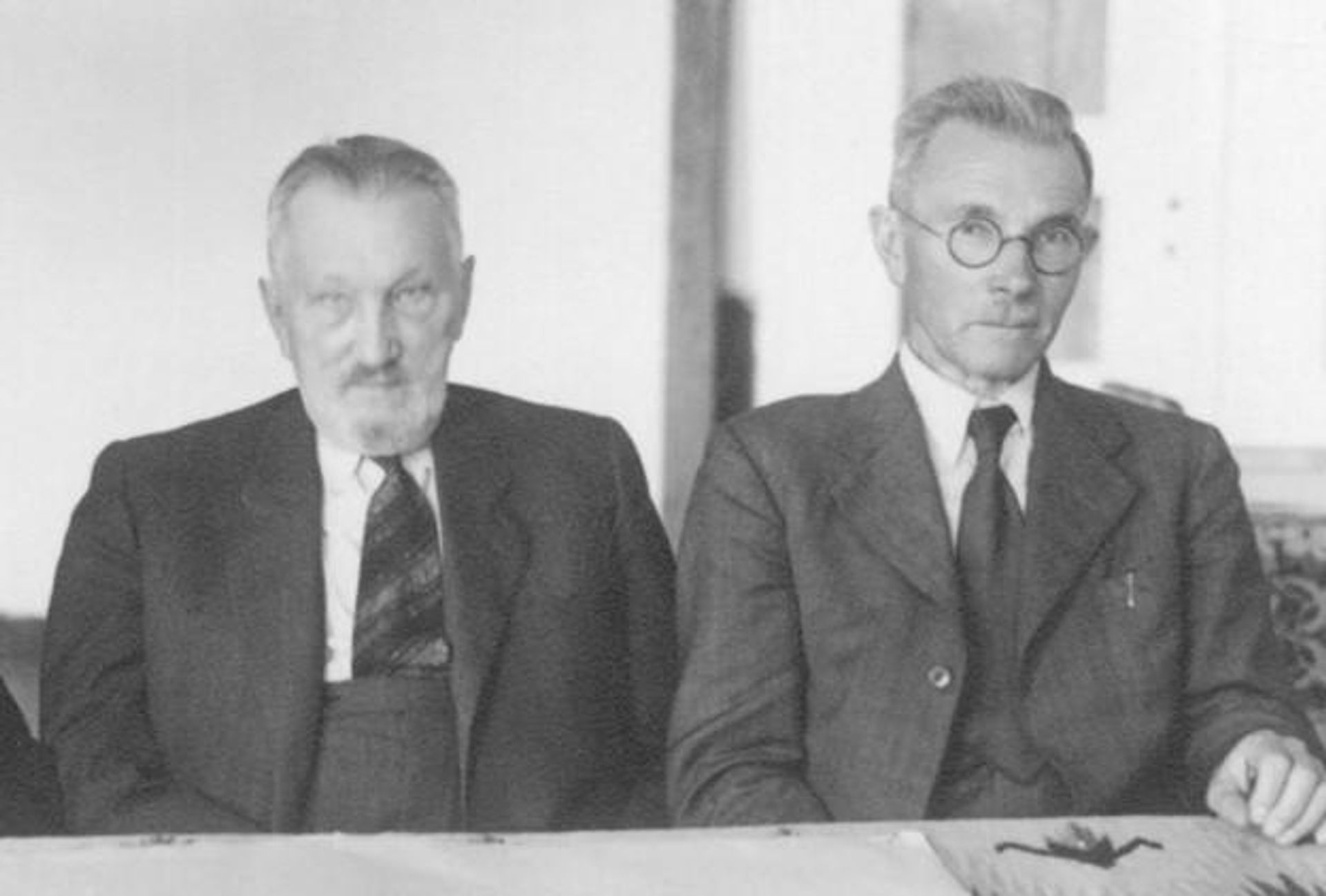Андрей Ливицкий и Исаак Мазепа, 1940 годы Андрей Ливицкий и Исаак Мазепа, 1940 годы - РИА Новости, 1920, 13.08.2026