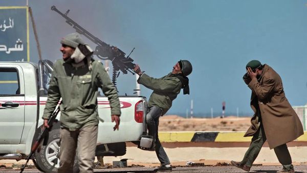 Боевики в городе Рас-Лануф в Ливии