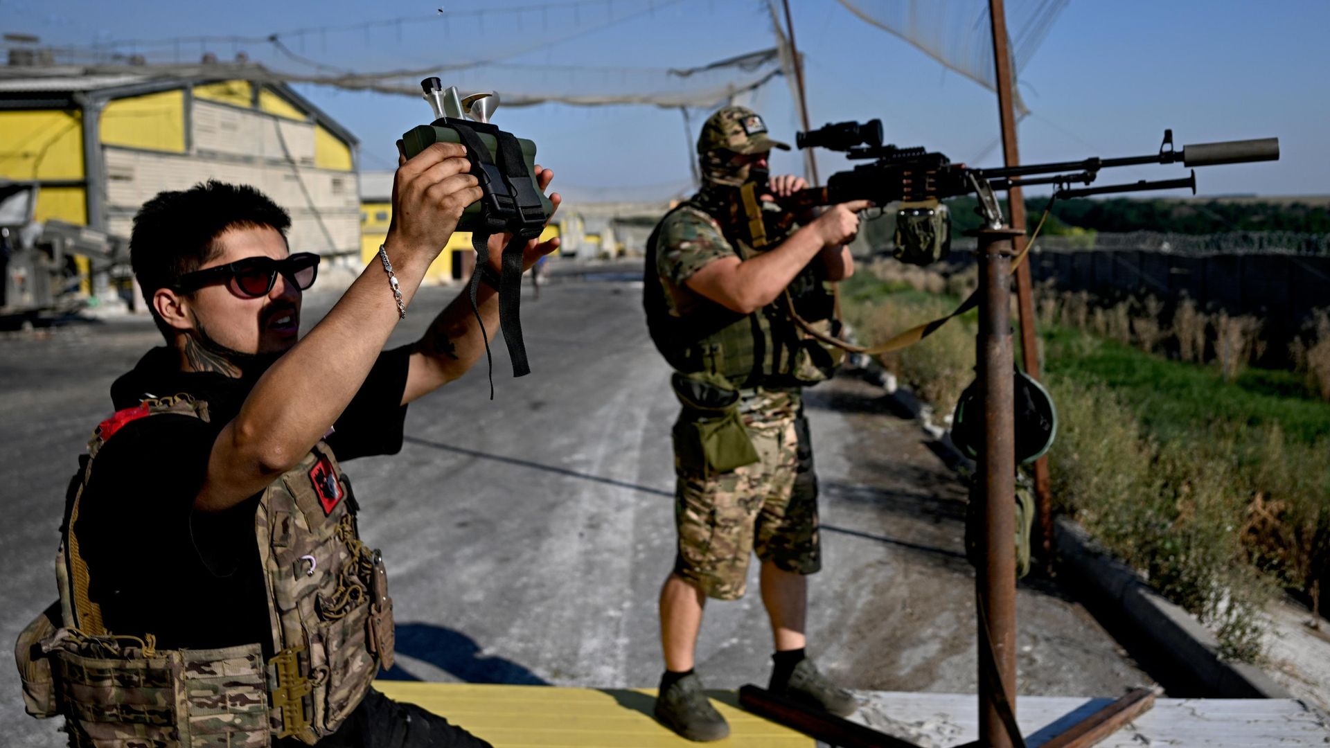 Боевая работа МОГ сводно-артиллерийской группы Пресса спецназа Ахмат на Харьковском направлении СВО - РИА Новости, 1920, 15.09.2026