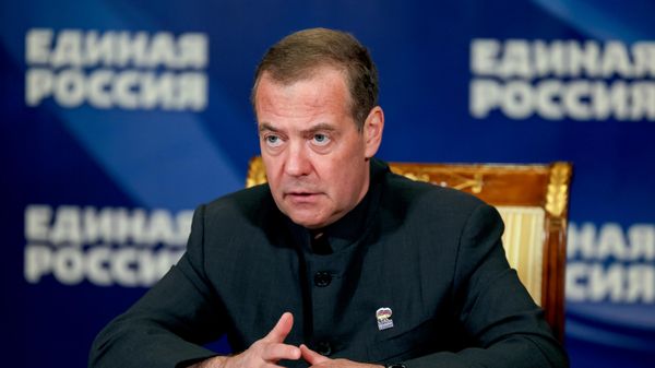 Зампред Совбеза РФ Дмитрий Медведев
