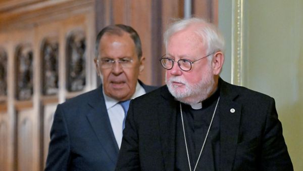 Встреча главы МИД РФ Лаврова и главы дипслужбы Ватикана Галлахера Встреча главы МИД РФ Лаврова и главы дипслужбы Ватикана Галлахера