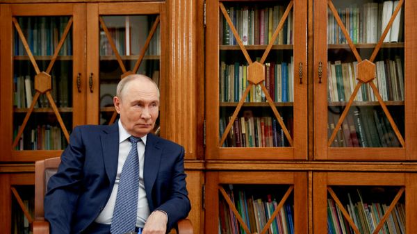 Президент РФ Владимир Путин посетил Московский педагогический госуниверситет