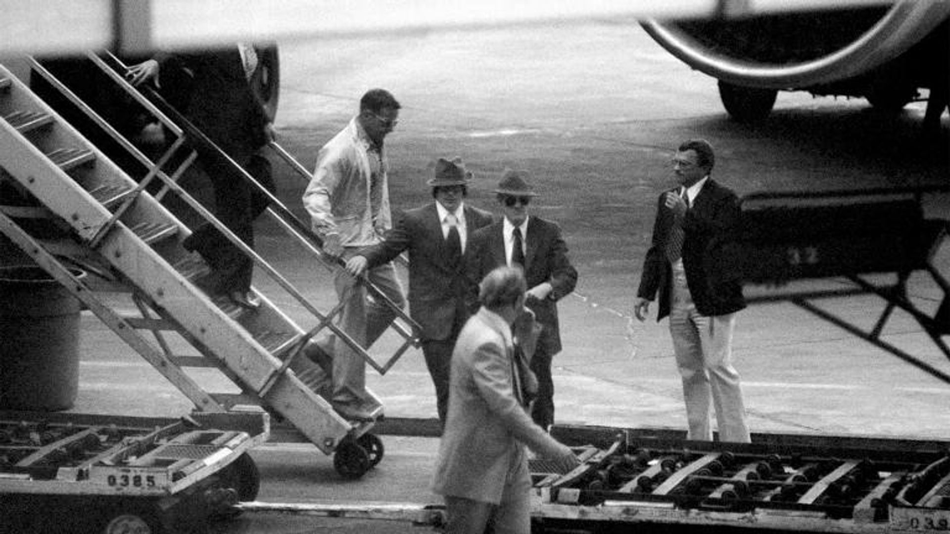 Виктор Беленко в Лос-Анджелесе 9 сентября 1976 года Виктор Беленко в Лос-Анджелесе 9 сентября 1976 года - РИА Новости, 1920, 05.09.2026