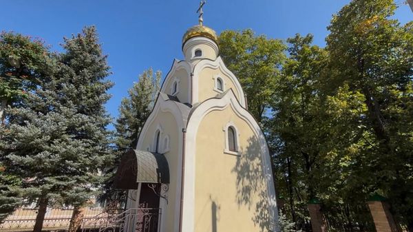Свято-Владимирский собор, Докучаевск (ДНР) Свято-Владимирский собор, Докучаевск (ДНР)