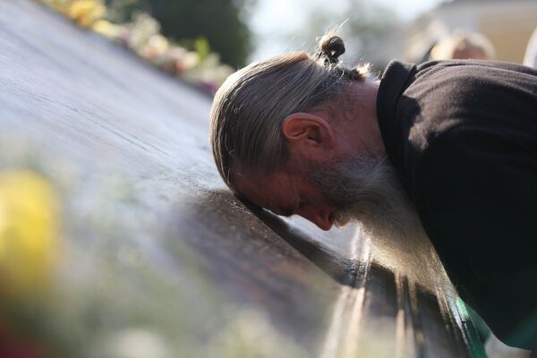 Большой крестный ход с иконой Всемилостивого Спаса в Тутаеве