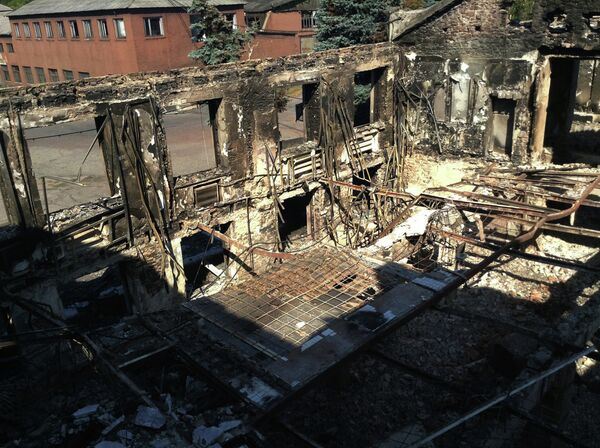 Разрушения после обстрела в городе Моспино Донецкой области Разрушения после обстрела в городе Моспино Донецкой области