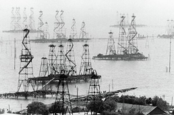 Нефтяные вышки