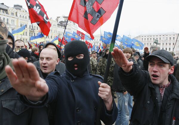 В Киеве состоялся пеший марш за признание бойцов Украинской повстанческой армии (УПА) участниками национального освободительного движения на Украине