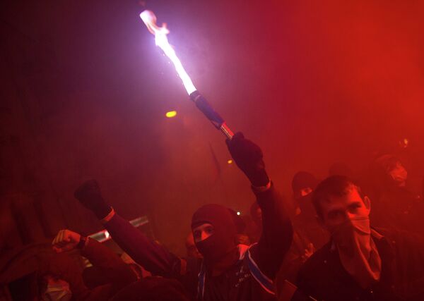 Марш в честь дня образования Украинской Повстанческой армии прошел в Киеве Марш в честь дня образования Украинской Повстанческой армии прошел в Киеве