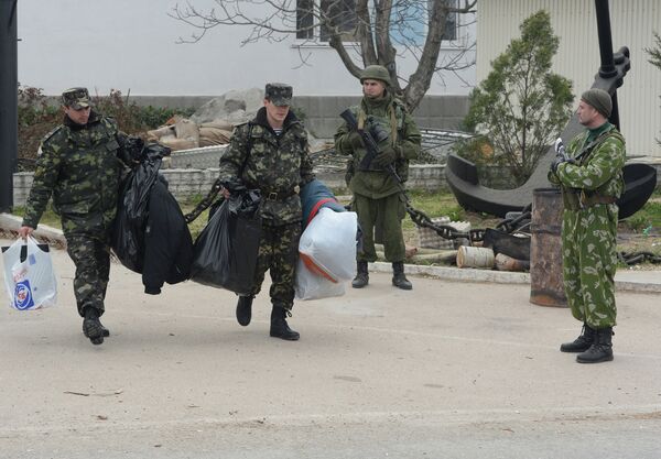 Ситуация у штаба ВМС Украины в Севастополе