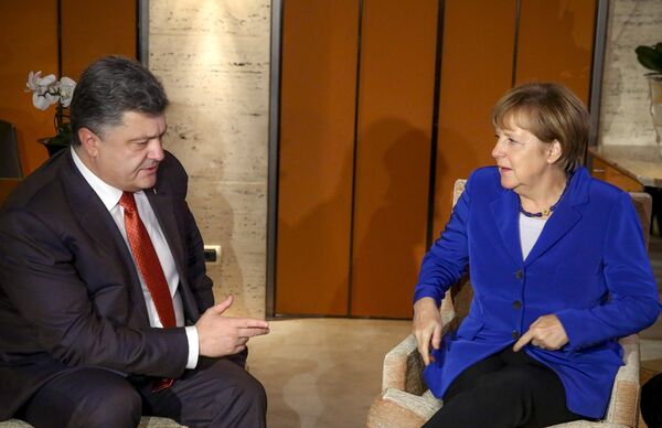 Президент Украины Петр Порошенко прибыл на саммит ASEM Президент Украины Петр Порошенко прибыл на саммит ASEM