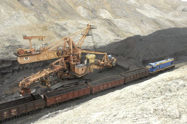 ОАО «Сибирская угольная энергетическая компания» добывает уголь в Иркутской области