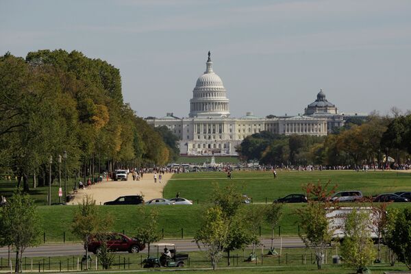 Капитолий, здание в Вашингтоне, где заседает конгресс США Капитолий, здание в Вашингтоне, где заседает конгресс США