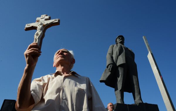 Митинг в поддержку ДНР Митинг в поддержку ДНР