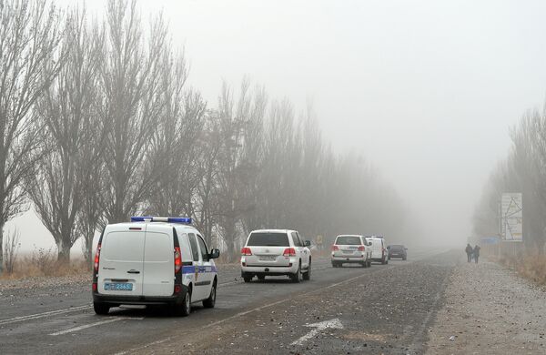 Наблюдатели ОБСЕ осматривают КПП Новоазовск