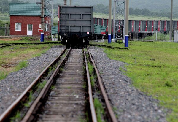 На границе России с Китаем начал работать новый пункт пропуска