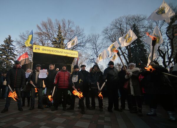 Акции протеста у здания Верховной рады Украины