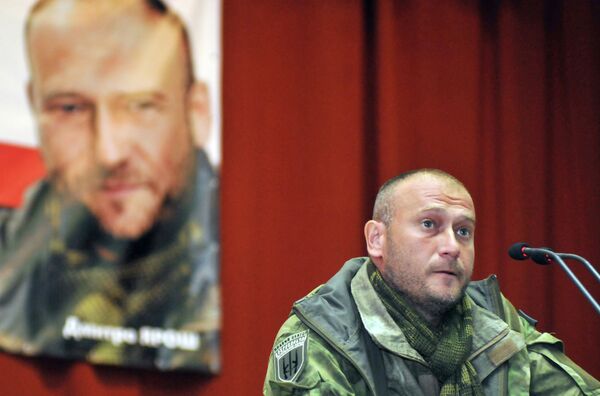 Встреча лидера Правого сектора Дмитрия Яроша с жителями Львова Встреча лидера Правого сектора Дмитрия Яроша с жителями Львова