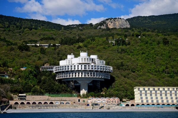 Города России. Ялта Города России. Ялта