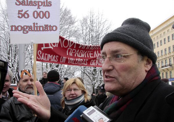 Шествие ветеранов легиона Ваффен СС в Риге Шествие ветеранов легиона Ваффен СС в Риге