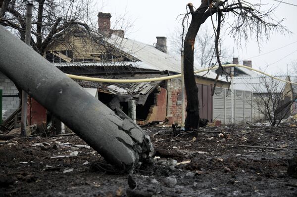Последствия обстрела Донецка Последствия обстрела Донецка