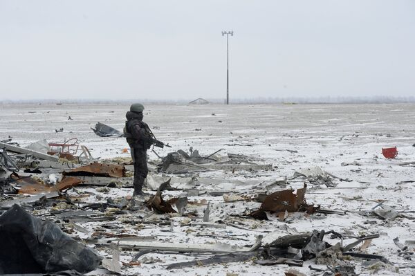 Разрушенный аэропорт Донецка