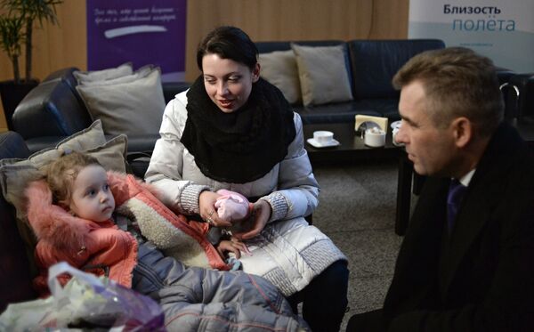 Прилет тяжелобольных детей из Донбасса на лечение в Москву