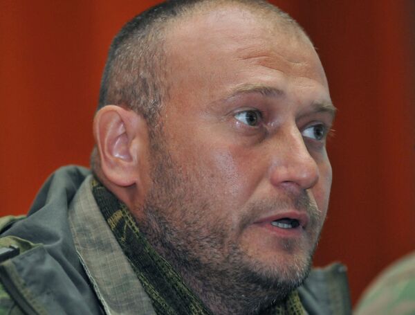 Встреча лидера Правого сектора Дмитрия Яроша с жителями Львова Встреча лидера Правого сектора Дмитрия Яроша с жителями Львова