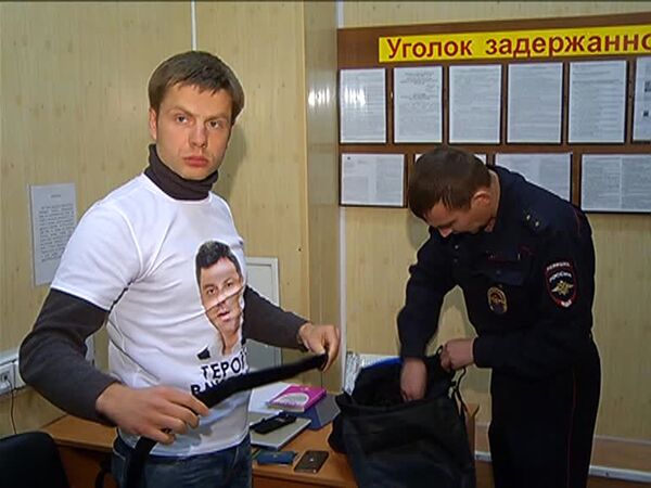 Депутат Верховной рады Украины А.Гончаренко отпущен из отделения полиции Депутат Верховной рады Украины А.Гончаренко отпущен из отделения полиции