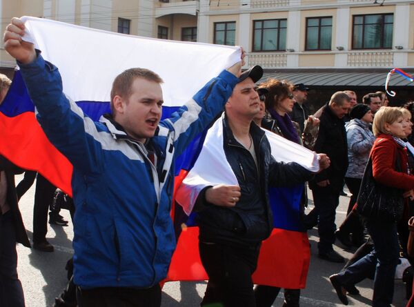 Митинг в поддержку В.Януковича в Донецке Митинг в поддержку В.Януковича в Донецке