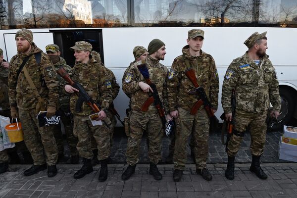 Отправка батальона Сич на юго-восток Украины