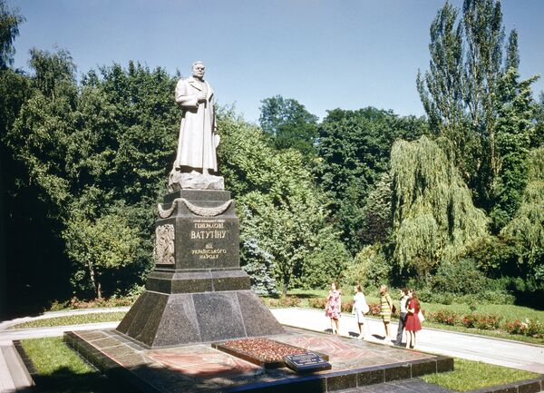 Памятник генералу Н.Ф. Ватутину
