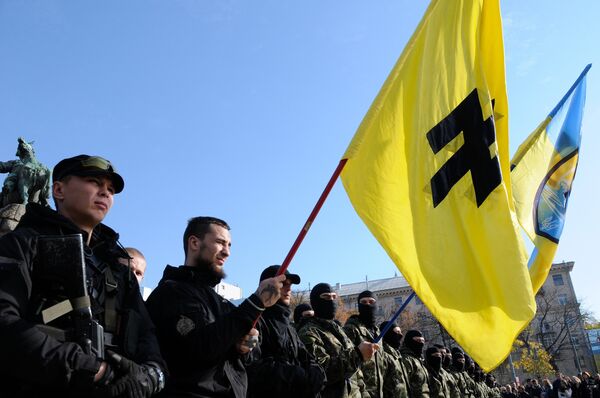 Отправка курсантов полка Азов в зону конфликта на юго-востоке Украины.