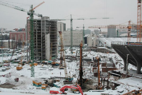 Строительные работы на центральном стадионе в Киеве
