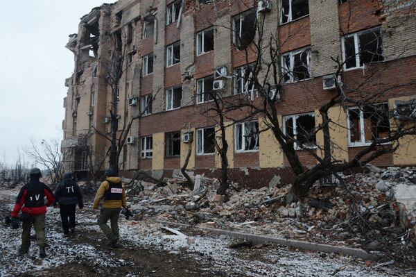 Разрушенный аэропорт Донецка