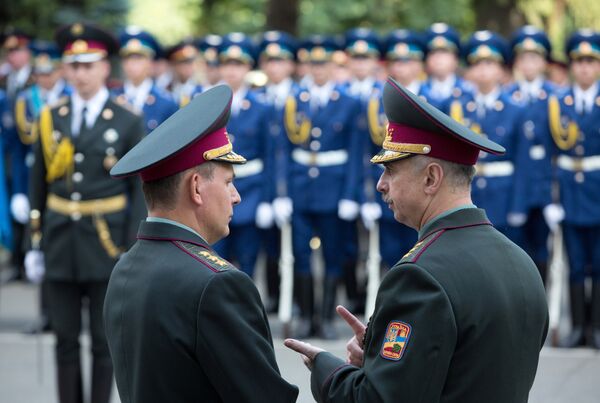 Офицерскому составу Министерства обороны Украины представлен новый министр обороны В.Гелетей