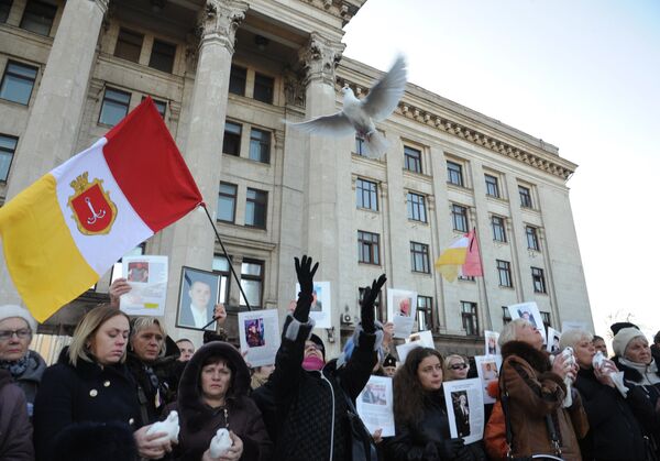 Траурные мероприятия у Дома профсоюзов в Одессе