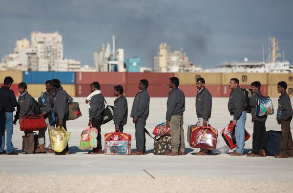 Иностранные беженцы в порту Бенгази