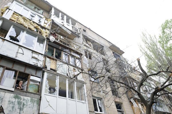Последствия обстрелов в Донецке