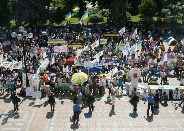 Митинг финансового Майдана в Киеве Митинг финансового Майдана в Киеве