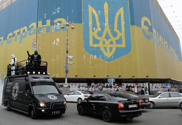 Агитационная кампания лидера Интернет-партии Украины Дарта Вейдера Агитационная кампания лидера Интернет-партии Украины Дарта Вейдера