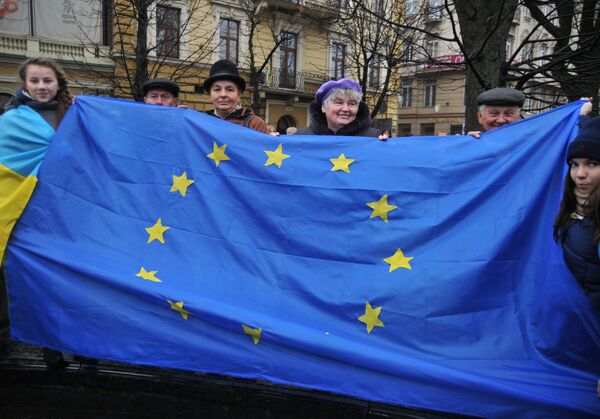 Митинг за евроинтеграцию Украины во Львове Митинг за евроинтеграцию Украины во Львове