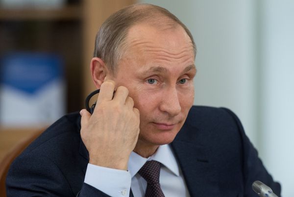 Рабочая поездка президента РФ В.Путина в Санкт-Петербург. День второй