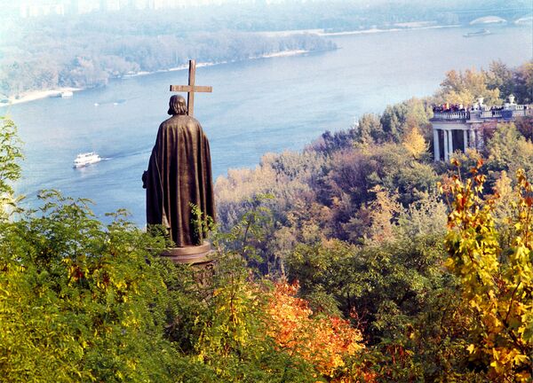 Памятник князю Владимиру в Киеве Памятник князю Владимиру в Киеве