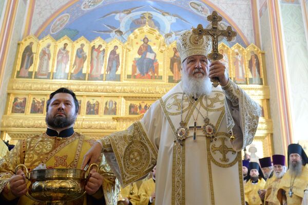 Освящение храма князя Владимира в Московском епархиальном доме