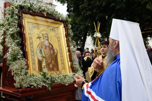 Молебен на Владимирской горке в честь 1000-я крещения Киевской Руси