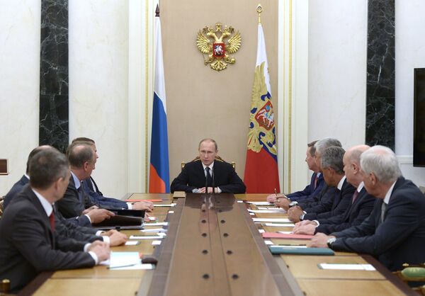 Президент России В.Путин провел заседание Совбеза РФ
